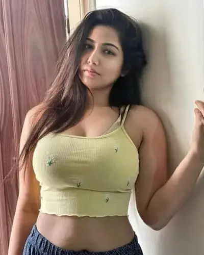 Escorts Payal